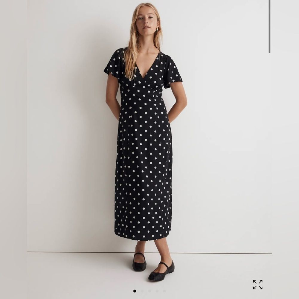 Madewell V Neck Flutter Sleeve Midi Dress